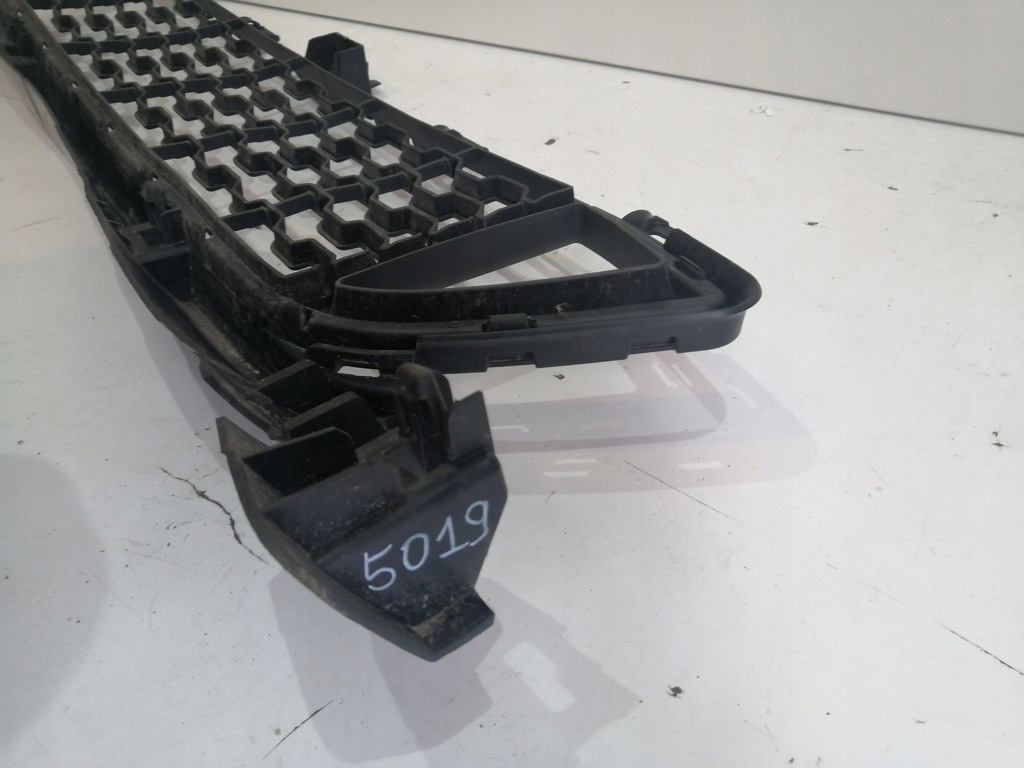 фото №8, Bmw x1 f48 решітка бампера передній перед