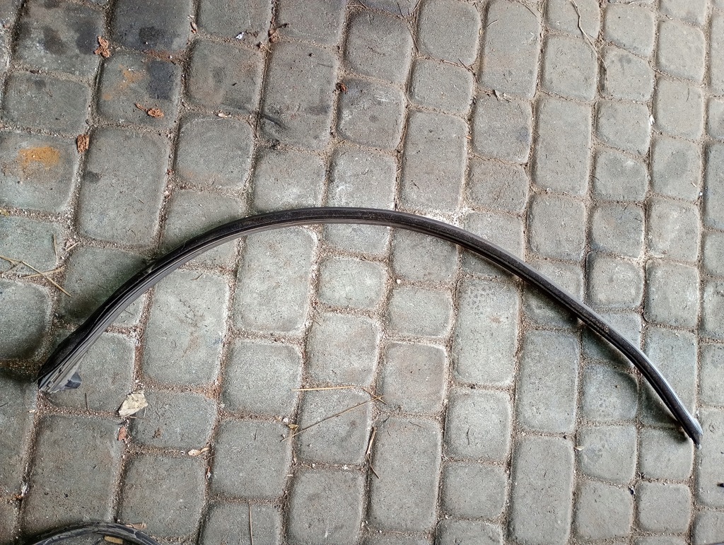 фото №2, Прокладка двері правий перед opel insignia a 2008-17