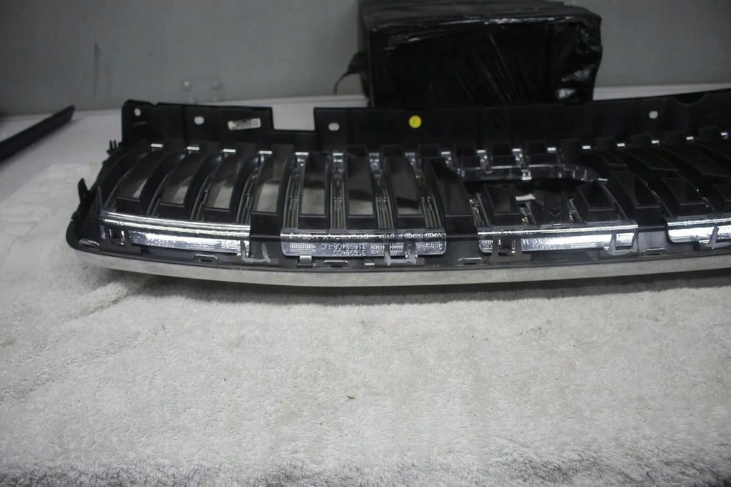 фото №12, Решітка радіатора volvo xc90 ii 2 lift 31698400