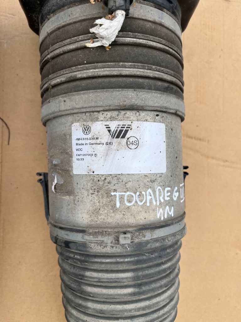 Vw touareg iii q7 4m амортизатор перед Доставка