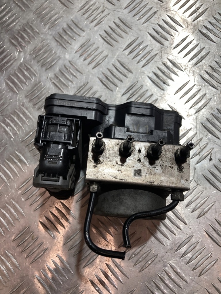 фото №1, Насос abs блок управления toyota prius iv 15- 1.8 hybrid