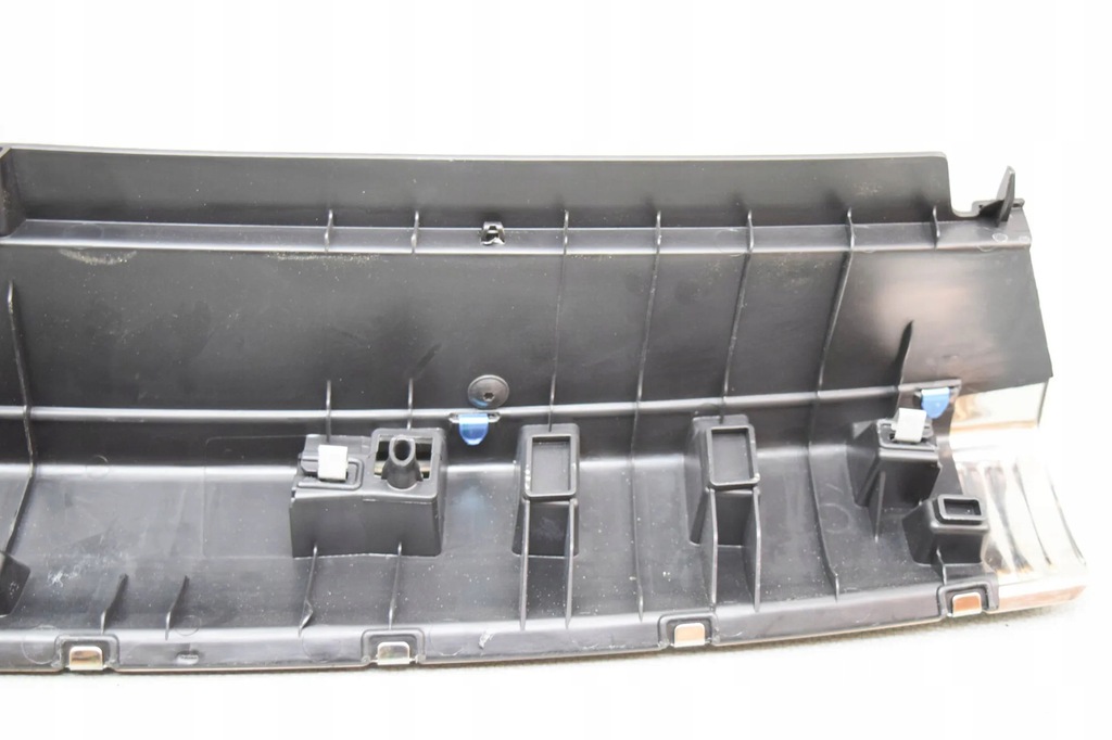 фото №12, Защита замка крышки audi q5 fy 80a864483 2.0l бензиновый 185kw 2017