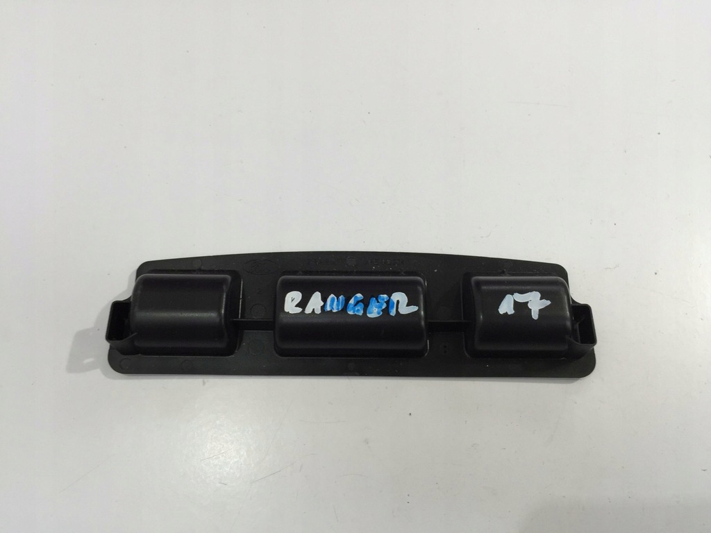 фото №2, Ford ranger iii 2018 полиця бардачок консолі