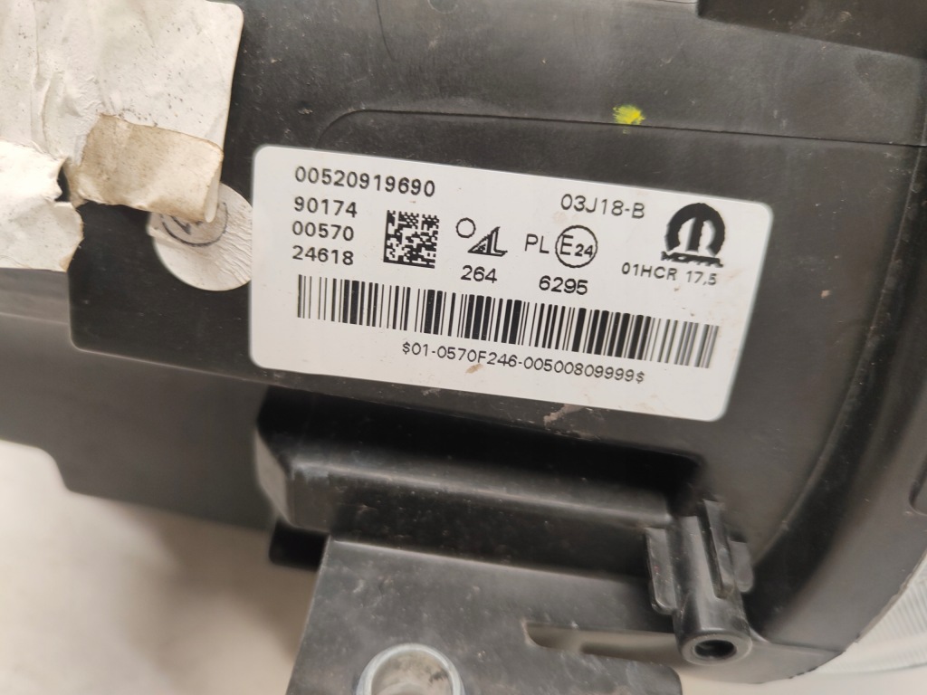 Fiat 500 x рестайлінг  full led фара правий перед Зі Шроту