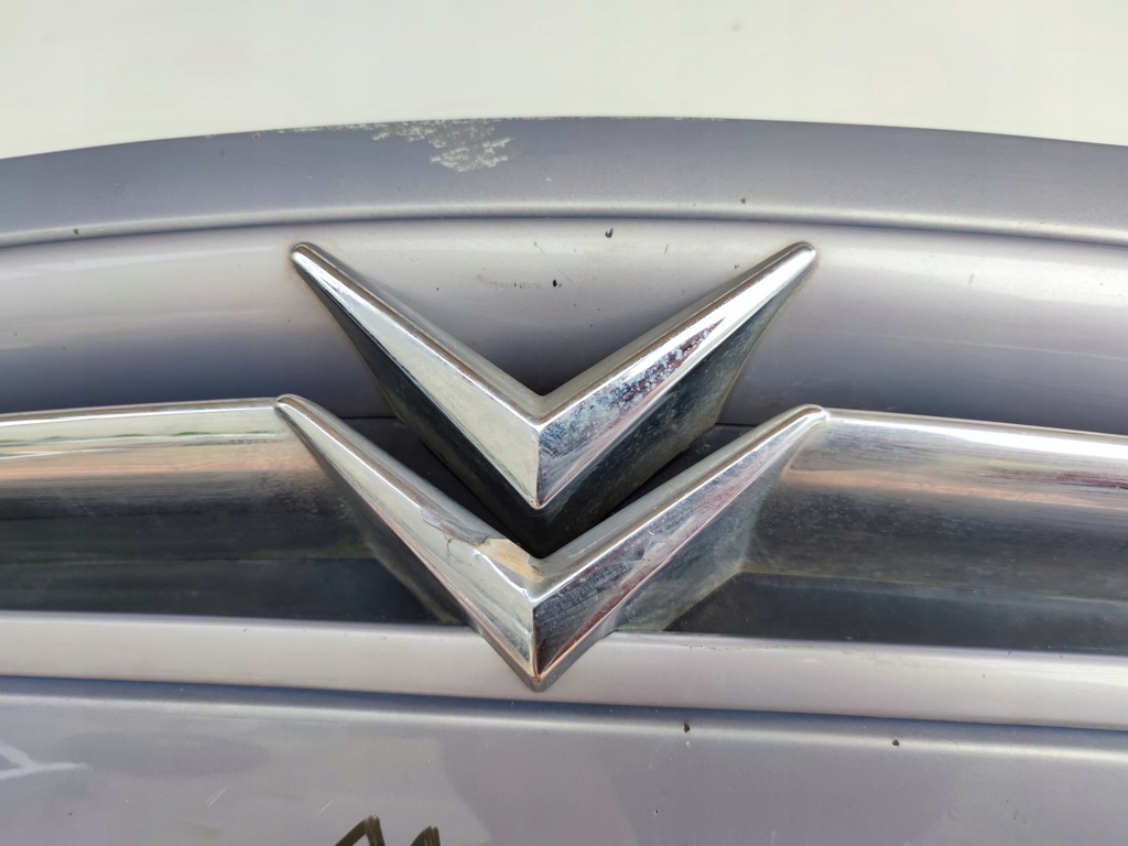 фото №3, Citroen xsara picasso капот двигуна + решітка радіатора решітка радіатора