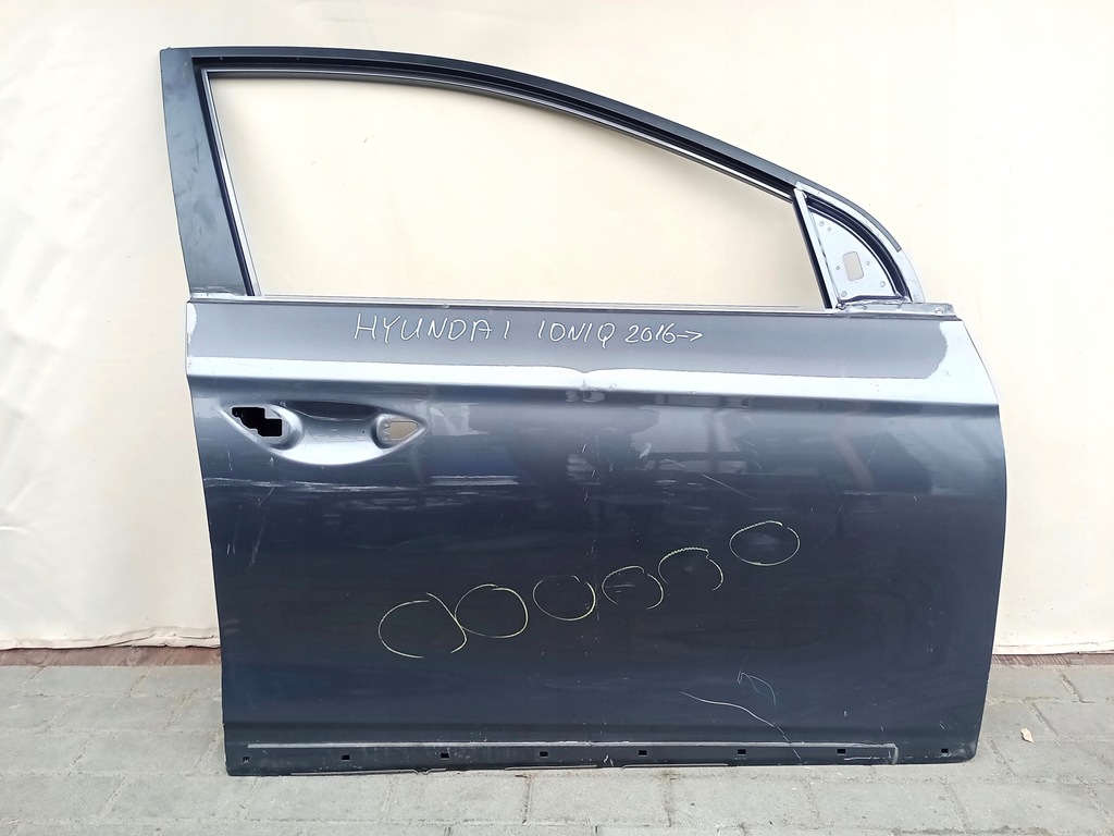 фото №1, Hyundai ioniq 2016-- двері праве передні