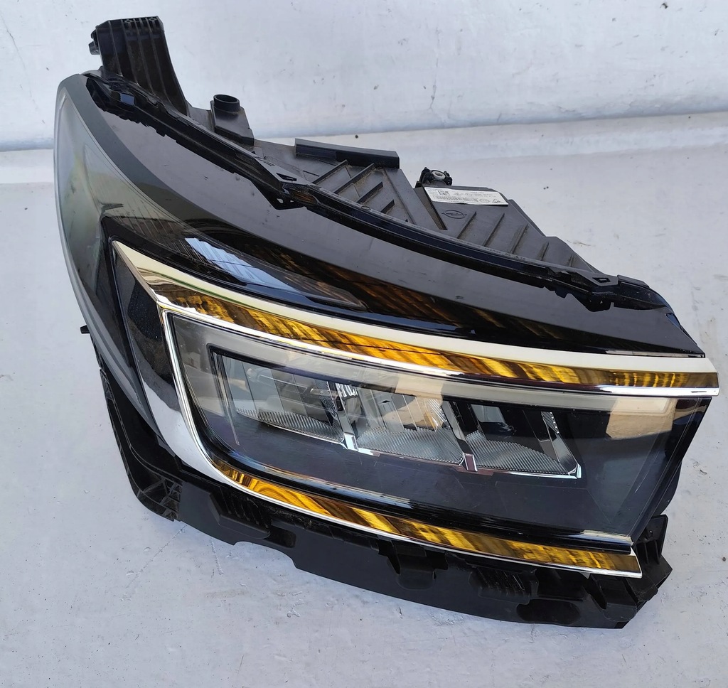 фото №1, Лампа передня права full led opel grandland x 22- 9850148080