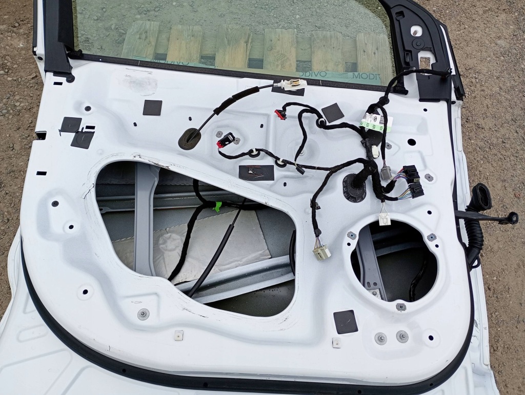 Двері передні ліва лівий перед ford edge 2 2015- Оригінал