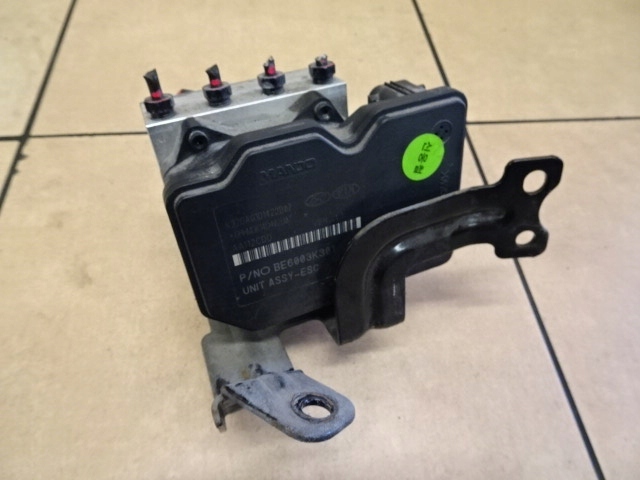 фото №4, Насос abs ix35 fuel cell 58910-4w100