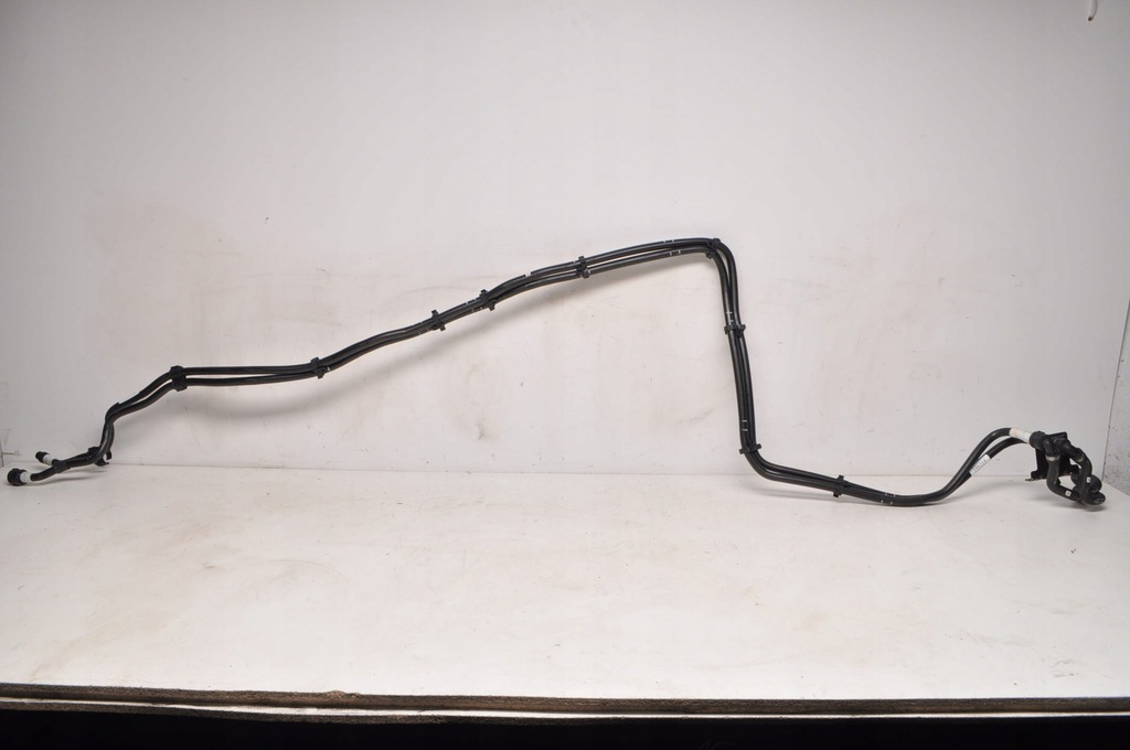 фото №1, Bmw i4 g26 труба шланг wody 8475695 / 8475697