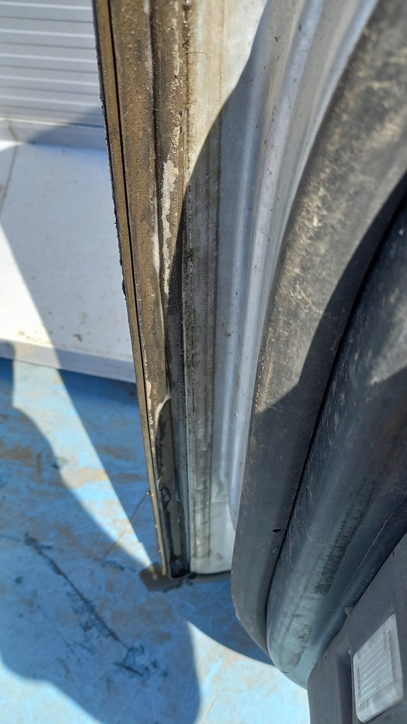 фото №16, Двері задня задні ліва vw touareg 04r