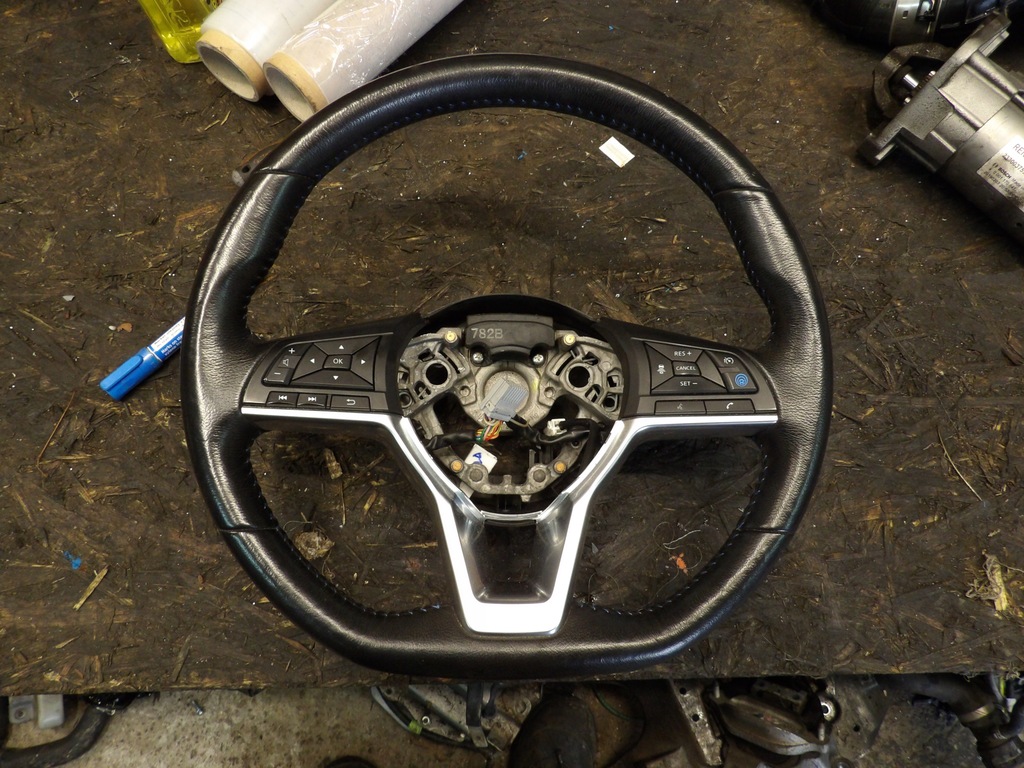 фото №1, Воздуховод nissan leaf ii 2