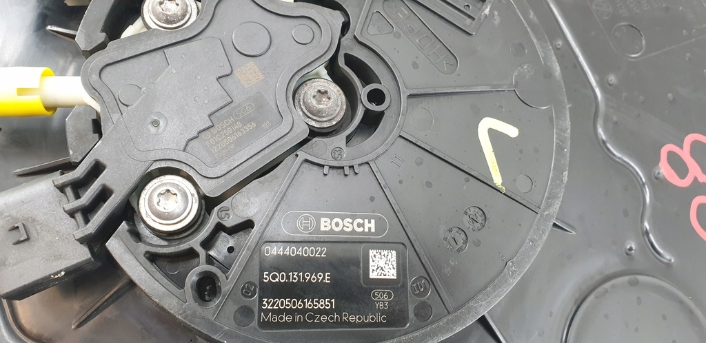 фото №8, Бак насос adblue vw tiguan ii skoda kodiaq 2.0 5qf131877n 5q0131969e