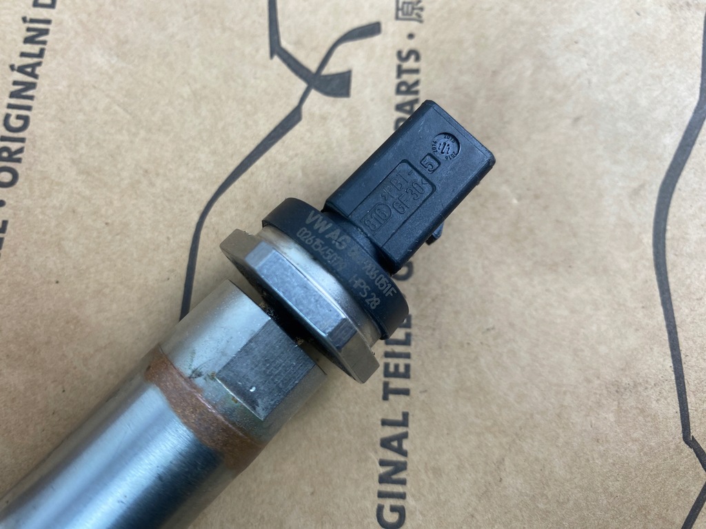 фото №7, Gd vw beetle молдинг впрыскная форсунки 04e906036q