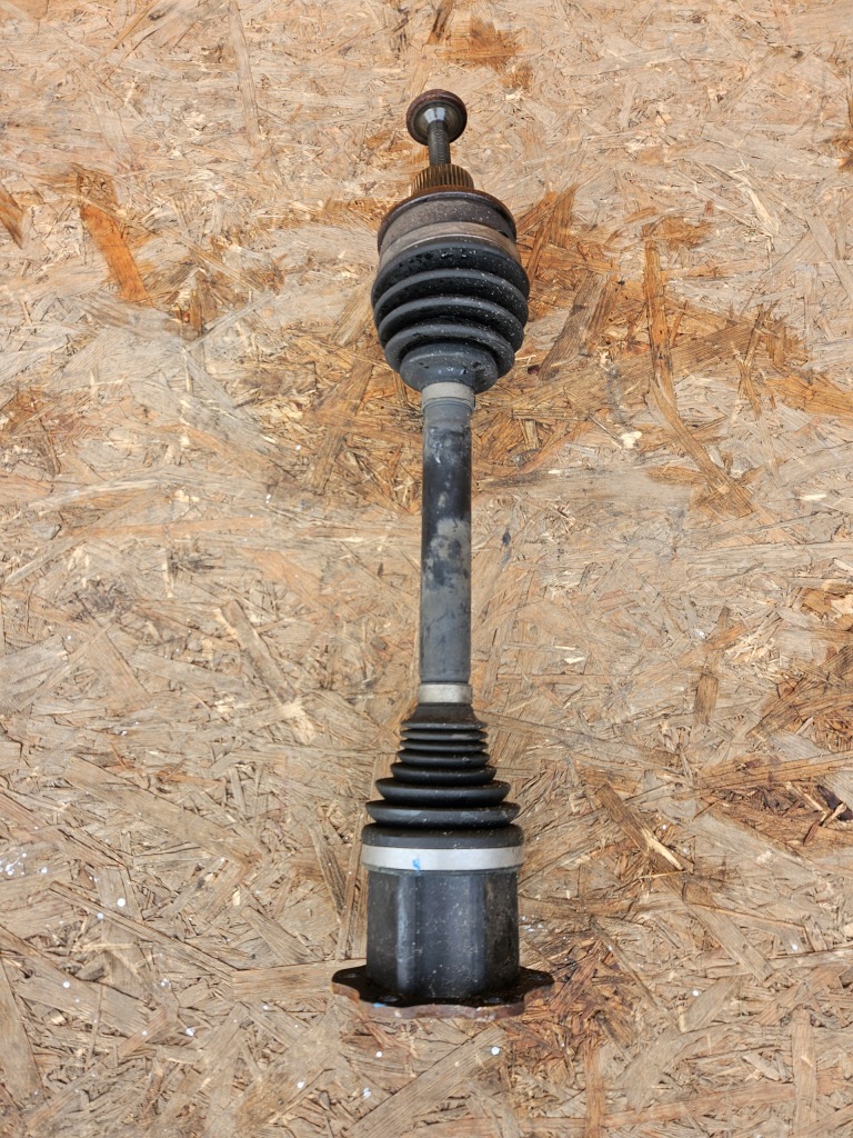 Купити Audi q5 80a привідний вал перед 80a407271d