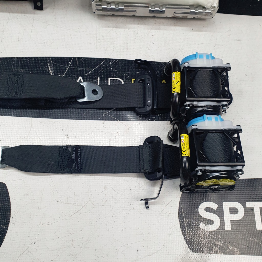 фото №9, Chr приборная панель консоль подушки безопасности ремни подушка безопасности