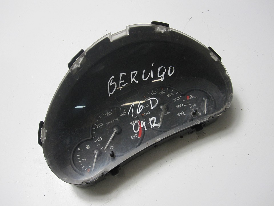 фото №1, Счетчик приборы citroen berlingo 1.6d 04r obr