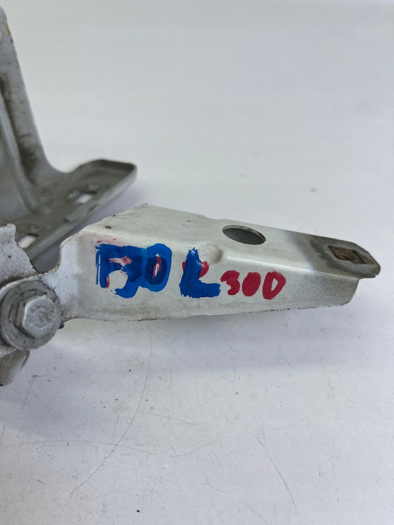 фото №7, Кронштейн крыла левый перед bmw f30 f31 a300 alpinweiss