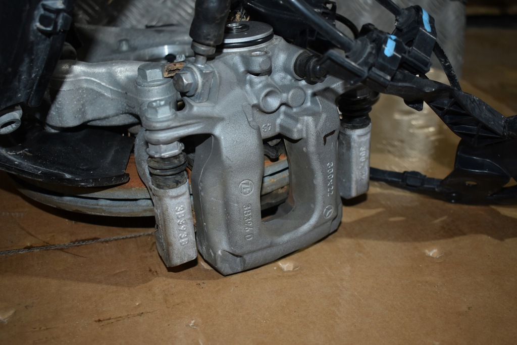 фото №5, Idealne подвеска задняя задние левая mercedes w206 1