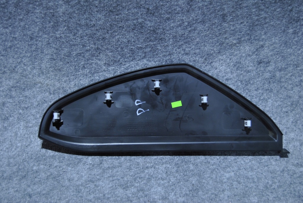 фото №2, Dodge ram 1500 iv заглушка панели правая сторона