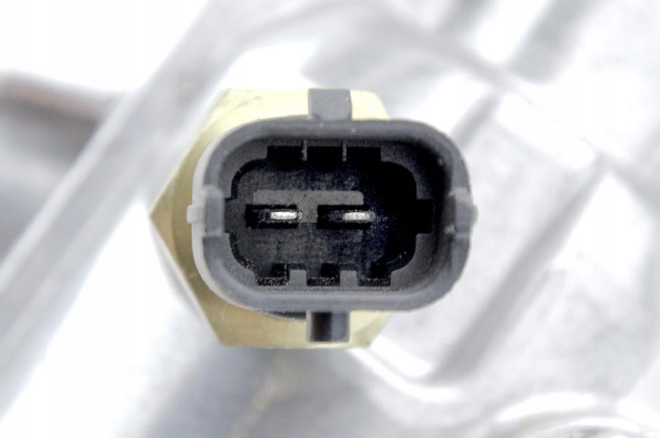 фото №12, Термостат chrysler voyager 2.8crd 12- с датчиком