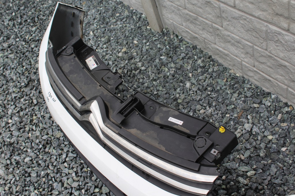 фото №8, Бампер передний citroen c3 iii 16-20 ewp #775