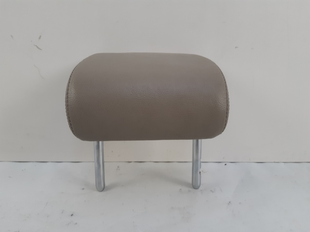 фото №2, Range rover velar l560 підголівник задня середина