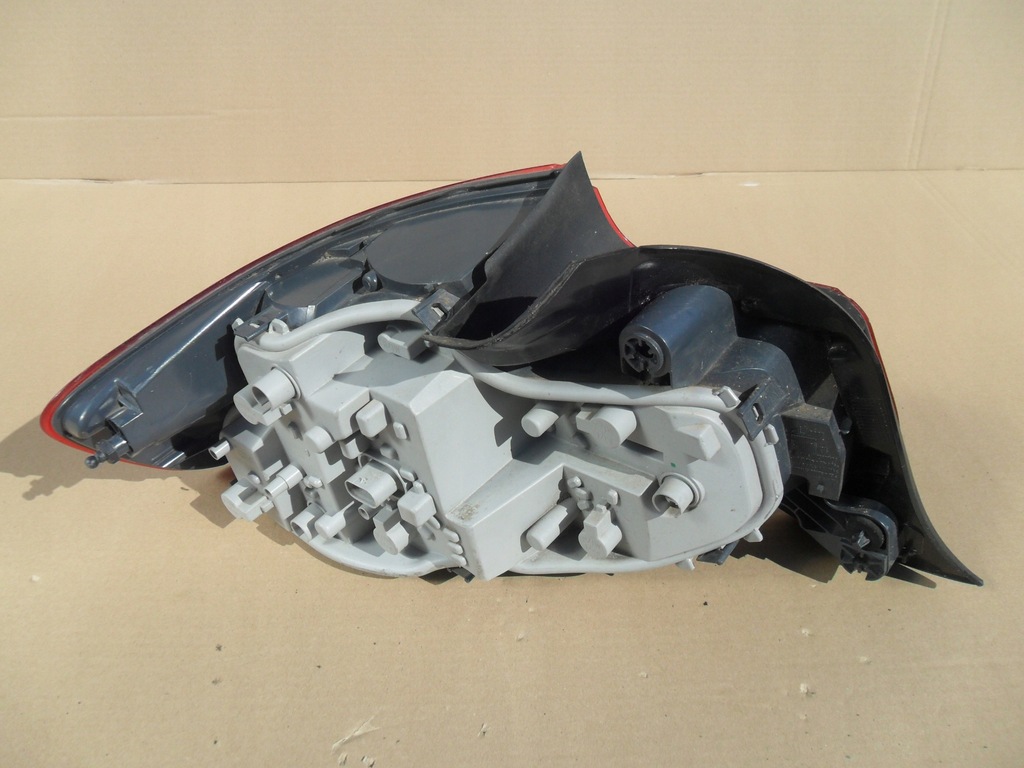 фото №13, Bmw 2 f22 f23 7295424-10 лампа правий задня задня