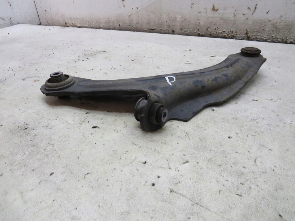 фото №2, Рычаг правый перед renault zoe