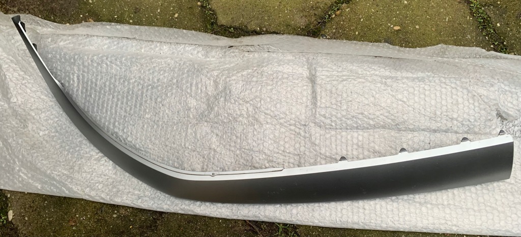 фото №1, Hyundai ioniq 5 v 21- молдинг ліва pod фара 863a7-g1000