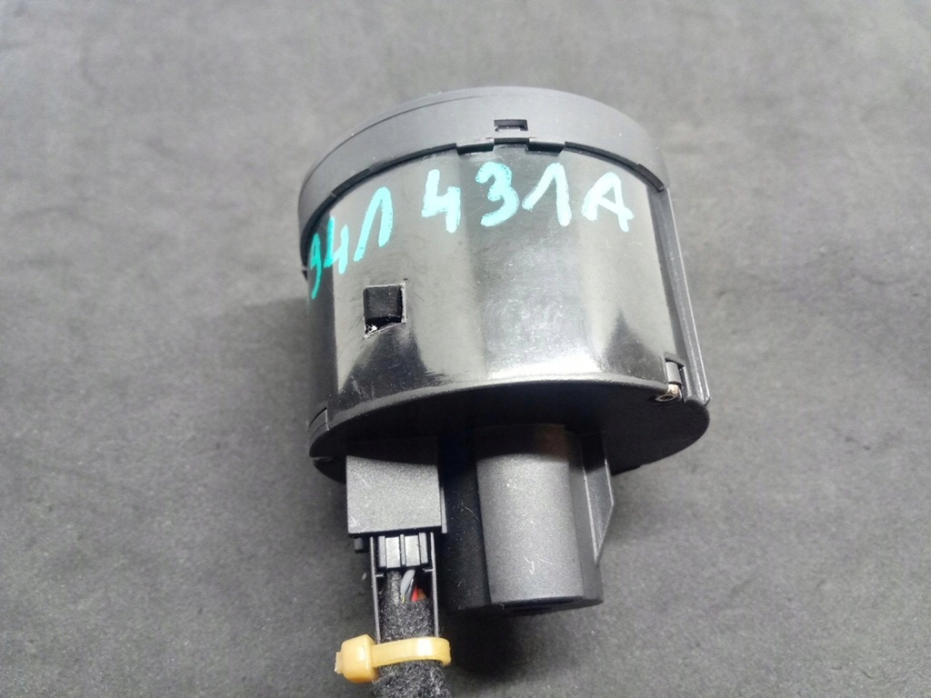 фото №10, Перемикач світла vw passat b7 3c8941431a