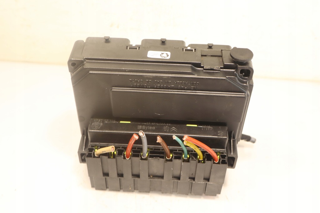 фото №4, Коробка предохранителей citroen c4