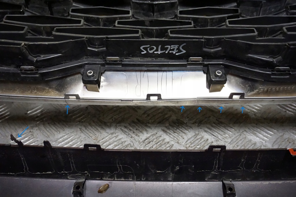 фото №13, Kia seltos 2021 2022 2023 бампер перед передний решётка радиатора usa