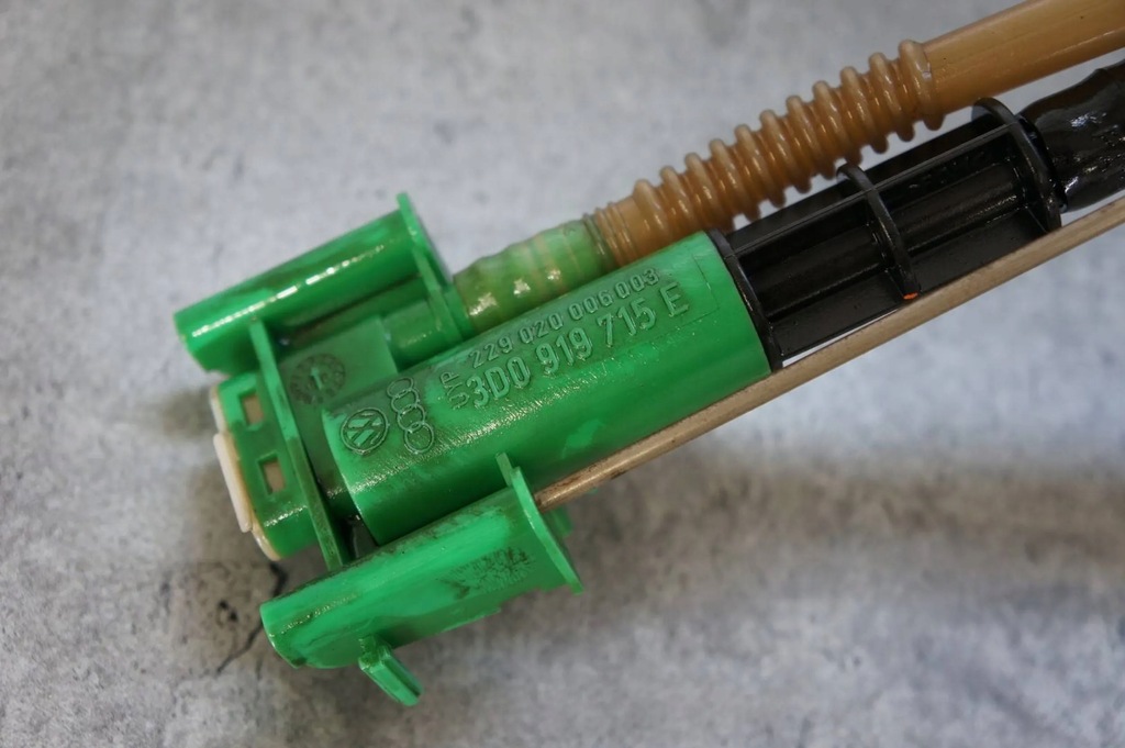 фото №10, Шланг паливний насоса audi a8 d3 4.2 tdi