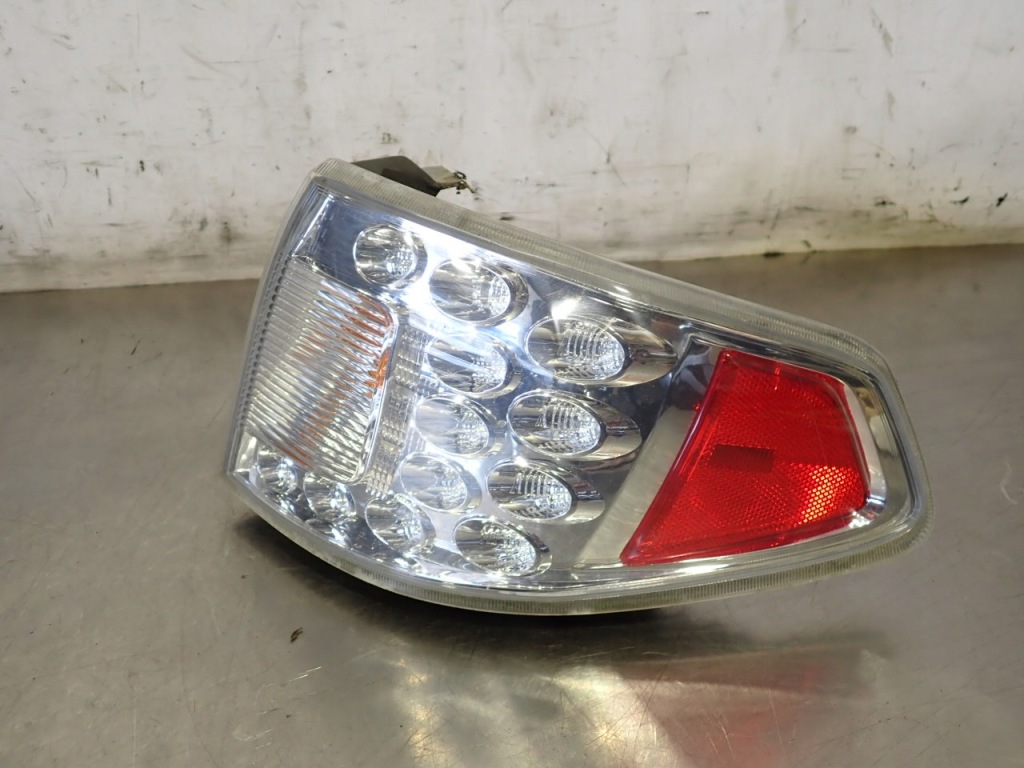 фото №1, Лампа права задня subaru impreza 1.5
