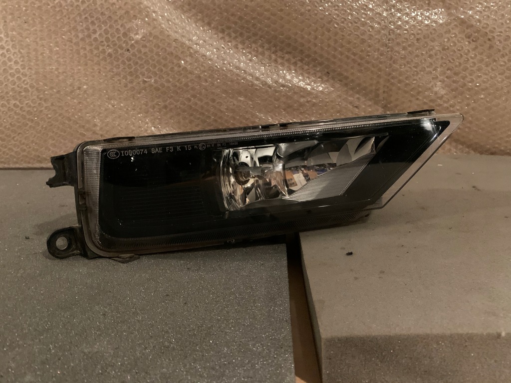 фото №1, Vw tiguan 5na правый противотуманная фара