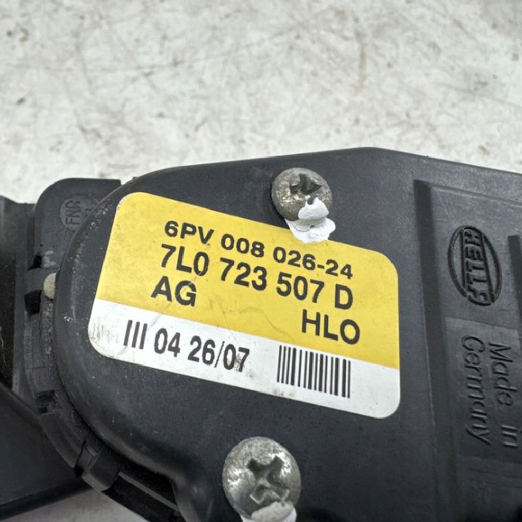 фото №12, Porsche cayenne 9pa 2009 с передний педаль газа / ускорения