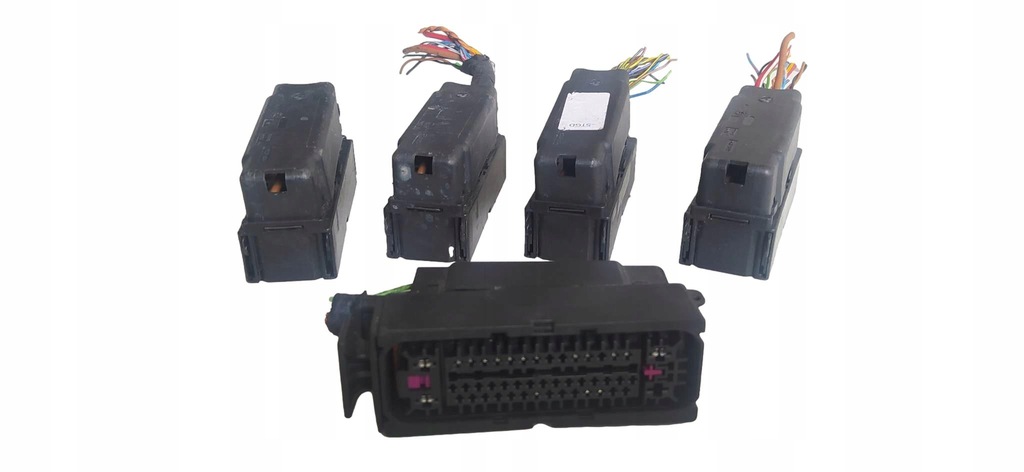 фото №1, Vw audi колодка штекер 7l0973047