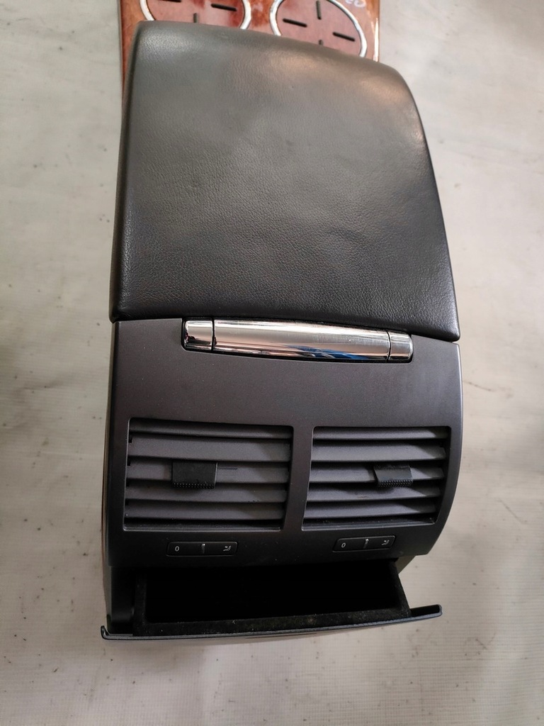 фото №7, Vw phaeton туннель подлокотник europa