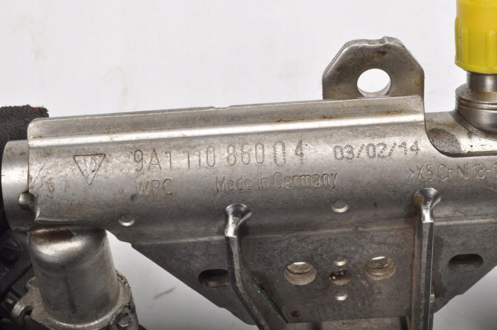 Porsche 911 991 3.8 молдинг упорскування інжектор 9a111086004 9a111023001 Недорого
