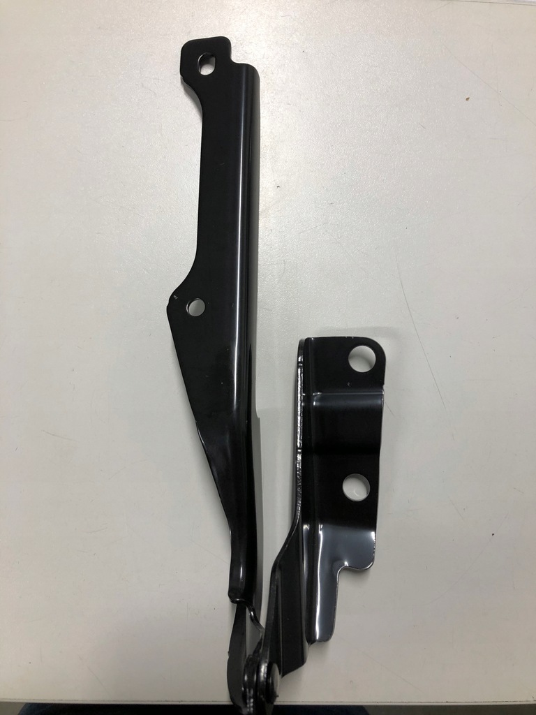 фото №1, Оригинальные петли левый правый капот mazda3 bp