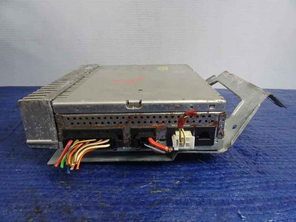 фото №4, Усилитель slk r171 mercedes a2118701789