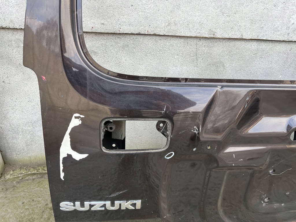фото №11, Крышка багажника задняя задняя suzuki jimny 1998-2017