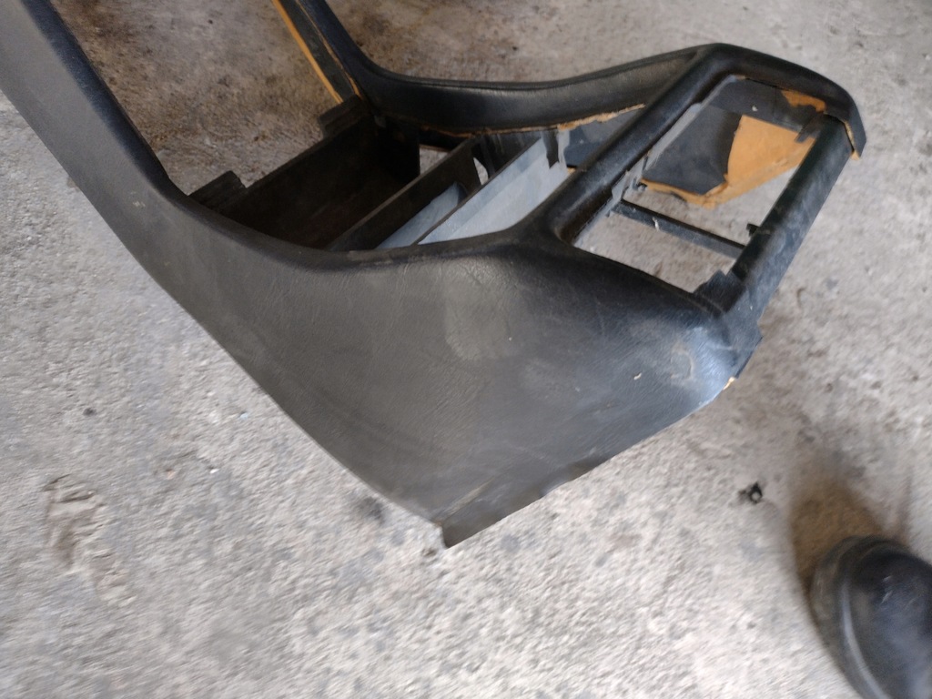 фото №4, Mercedes w123 тунель середній