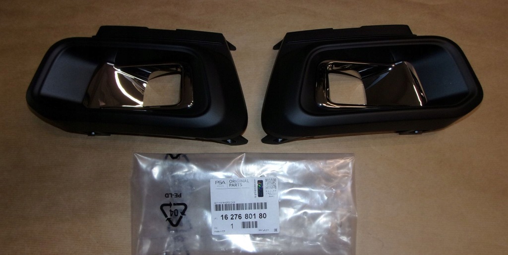 фото №1, Рамка противотуманной фары p 308 ii 1627680180