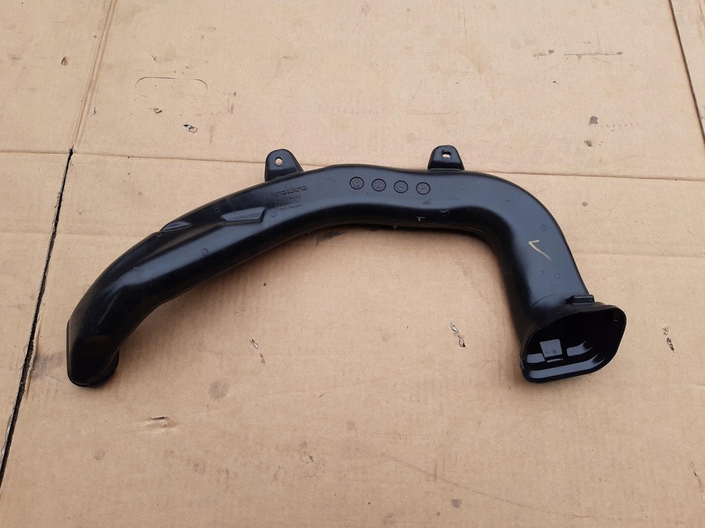 фото №5, Резонатор повітрозабірник шланг повітря права volvo v60 13-18 30791692