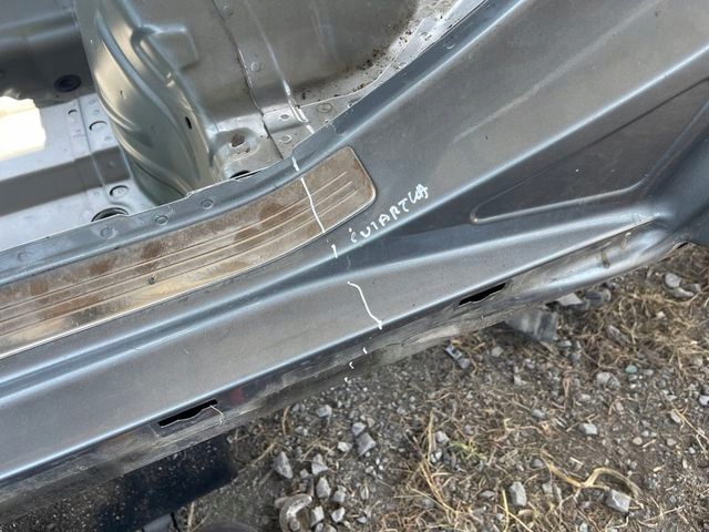 фото №2, Mercedes w204 kombi четверть крыло левый задняя 792