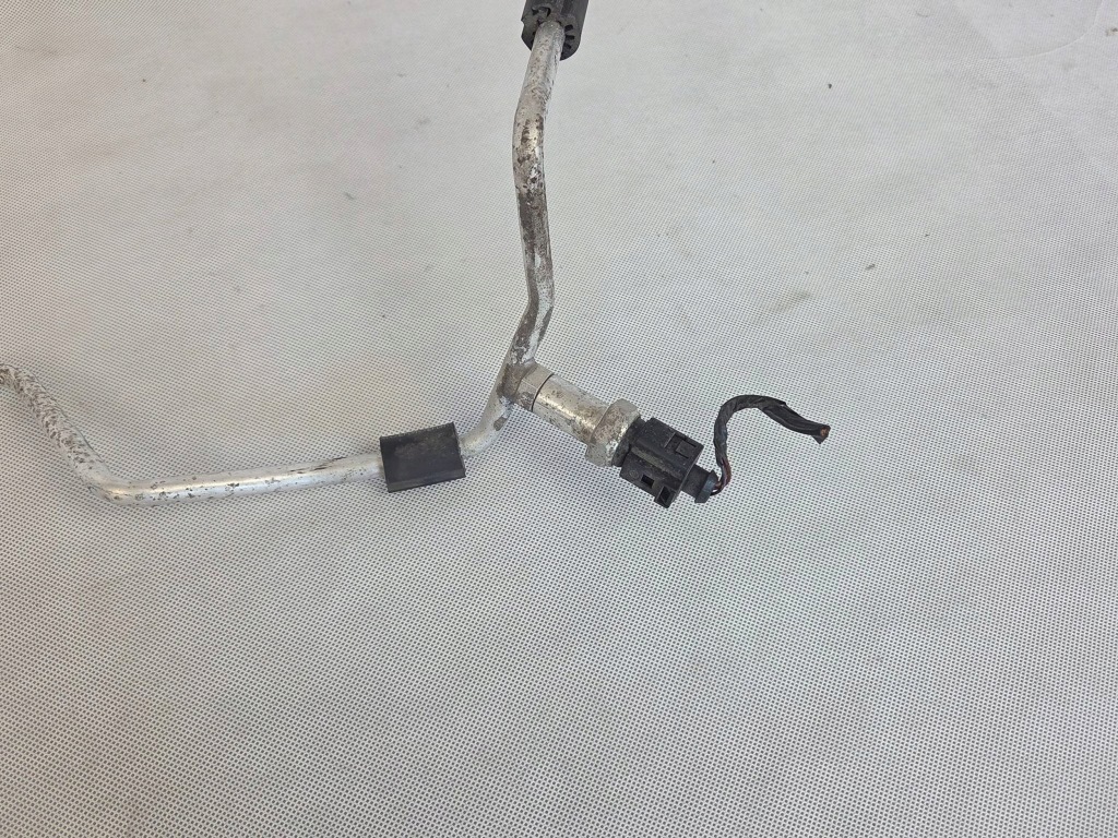 фото №5, Skoda fabia ii 1.2 mpi шланг кондиционера 6r1820741p