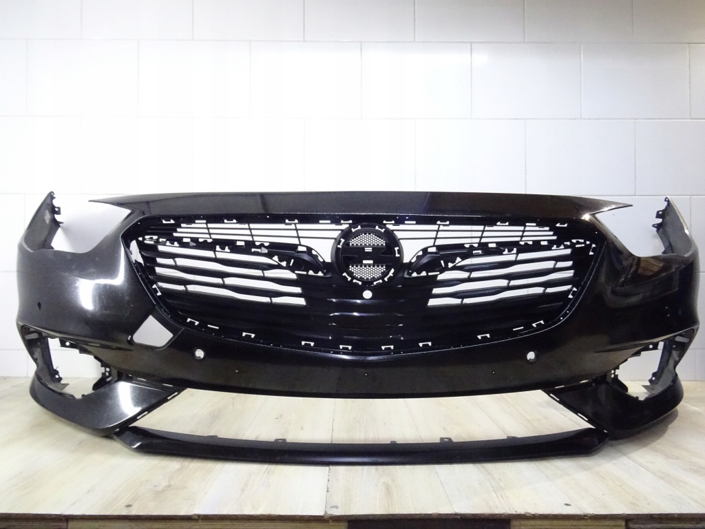 Купити Бампер перед opel insignia ii b 17r pdc