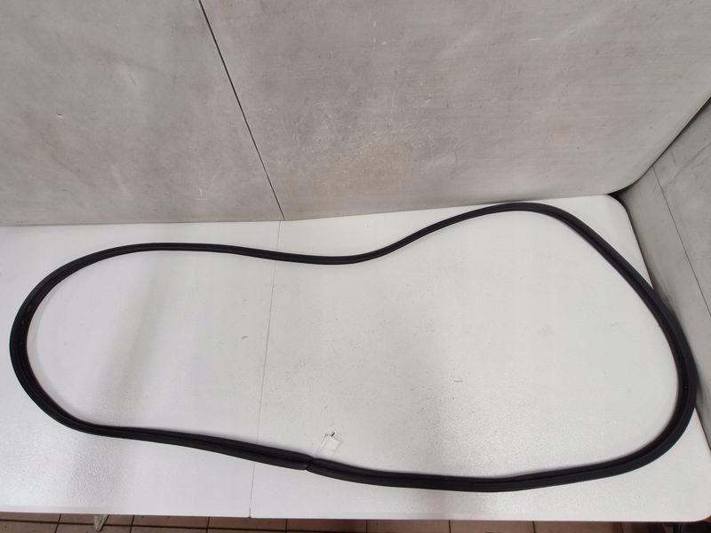 фото №1, Mitsubishi asx i 1 прокладка крышки багажника